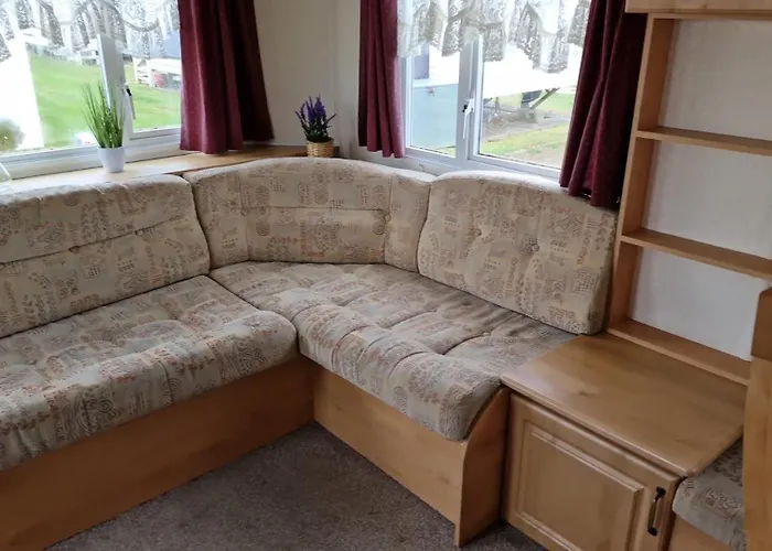 Beachside, Family-Friendly, Wifi, 6 Berth Caravan 19 In Ingoldmells